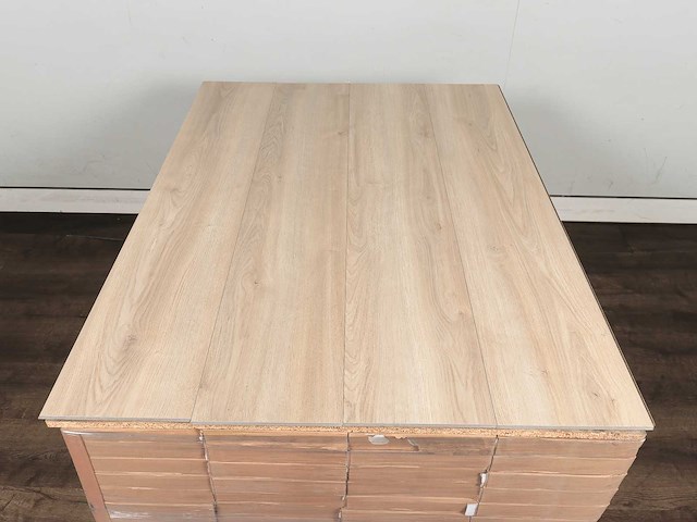 110 m2 laminaat plank - 1383 x 244 x 8 mm - afbeelding 3 van  4