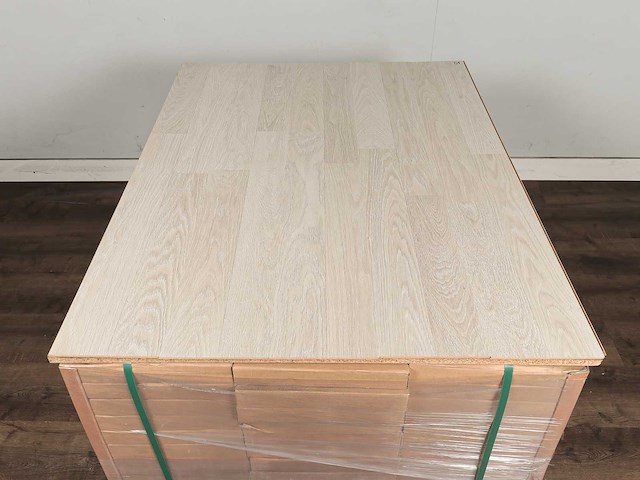 111 m2 laminaat plank - 1285 x 192 x 8 mm - afbeelding 3 van  4