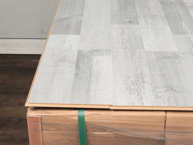 112 m2 laminaat plank - 1383 x 193 x 7 mm - afbeelding 2 van  4