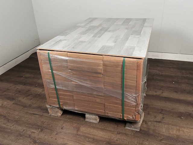 112 m2 laminaat plank - 1383 x 193 x 7 mm - afbeelding 4 van  4