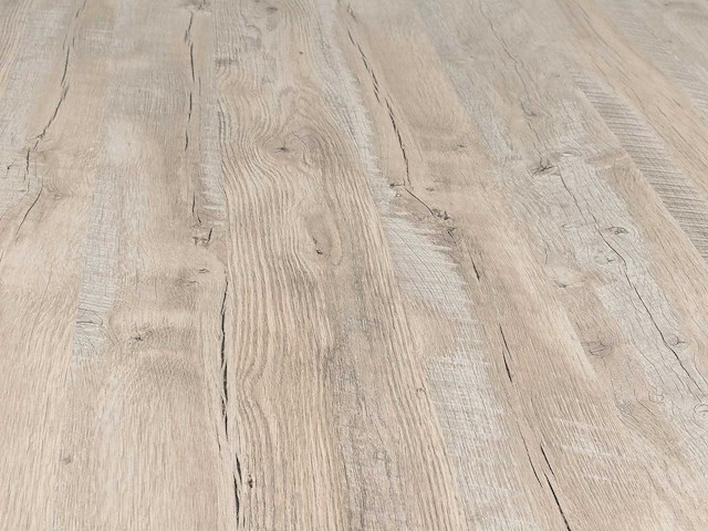 112 m2 laminaat plank - 1383 x 193 x 9 mm - afbeelding 1 van  1
