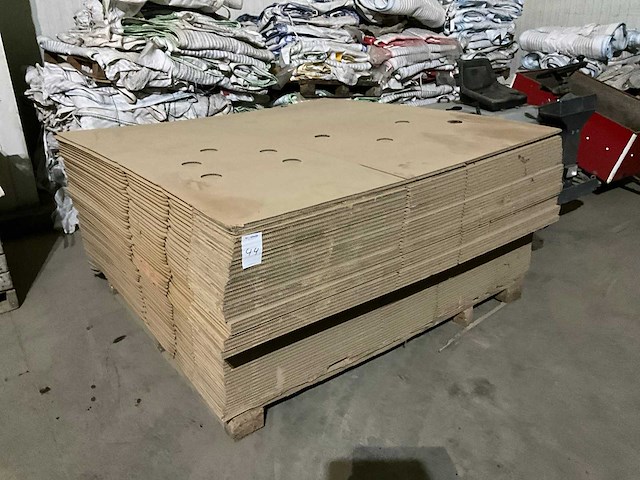 1120x760mm kartonnen dozen (58x) - afbeelding 1 van  6