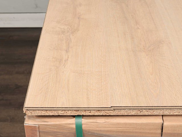113 m2 laminaat plank - 1286 x 192 x 8 mm - afbeelding 2 van  4