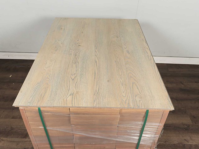 113 m2 laminaat plank - 1383 x 244 x 8,5 mm - afbeelding 3 van  4