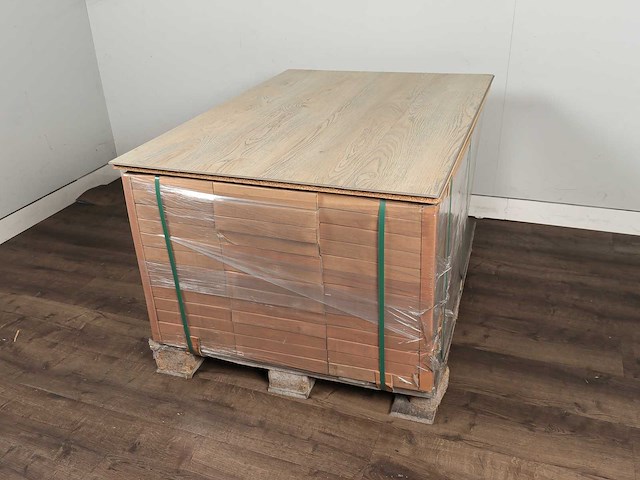 113 m2 laminaat plank - 1383 x 244 x 8,5 mm - afbeelding 4 van  4