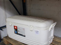 114 liters koelbox igloo. - afbeelding 2 van  2