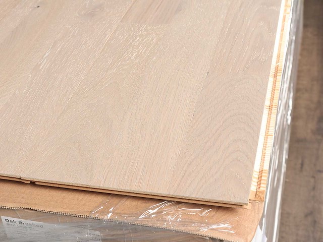 114 m2 parket eiken xl mutliplank - 2200 x 207 x 14 mm - afbeelding 1 van  2