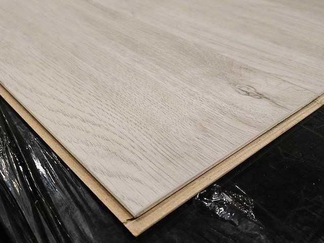 115 m2 laminaat plank - 1288 x 195 x 8 mm - afbeelding 2 van  3