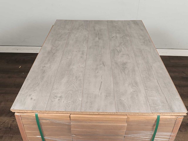 115 m2 laminaat plank - 1383 x 193 x 8 mm - afbeelding 3 van  4