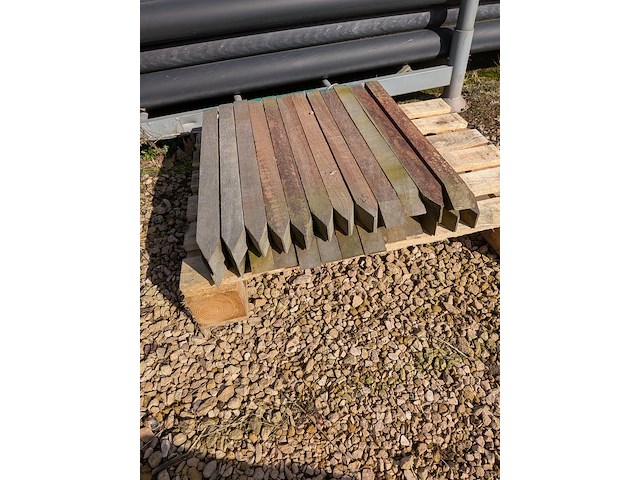 115x tuinpaal hardhout - afbeelding 7 van  7