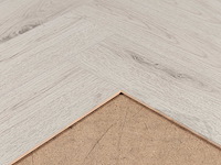 116 m2 laminaat visgraat - 665 x 133 x 8 mm - afbeelding 2 van  4