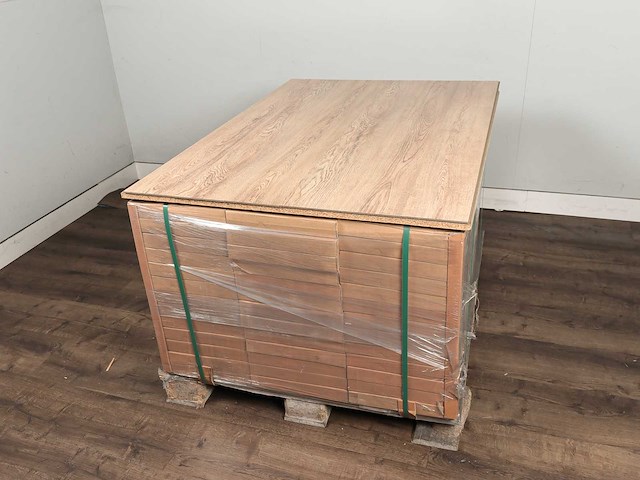 118 m2 laminaat plank - 1383 x 159 x 8 mm - afbeelding 4 van  4