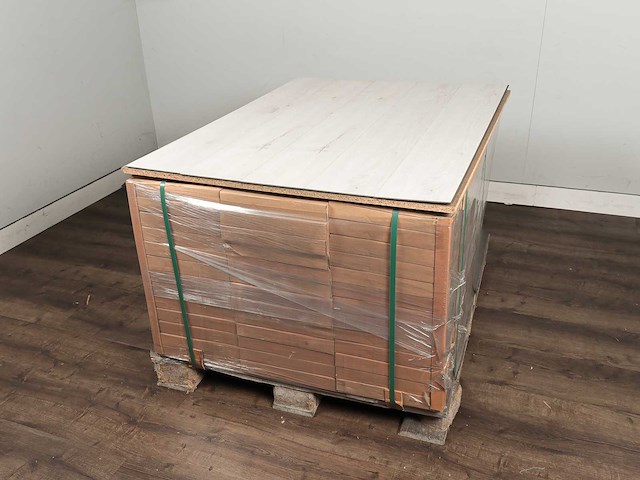 119 m2 laminaat plank - 1288 x 189 x 7 mm - afbeelding 4 van  4