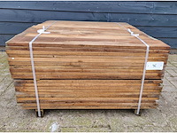 119 x guyana teak planken 25 x 140mm , lengte 90 cm - afbeelding 2 van  3