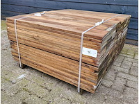 119x guyana teak planken 25 x 140mm , lengte 85 cm - afbeelding 1 van  3