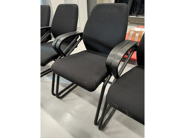 11x diverse kantoorstoel - afbeelding 6 van  16