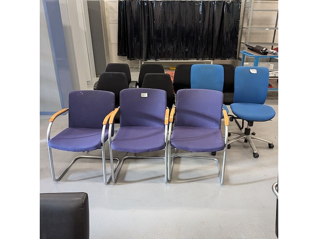 11x diverse kantoorstoel - afbeelding 9 van  16