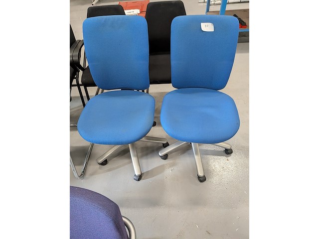 11x diverse kantoorstoel - afbeelding 14 van  16