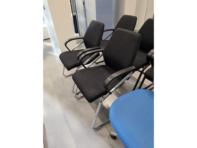 11x diverse kantoorstoel - afbeelding 16 van  16