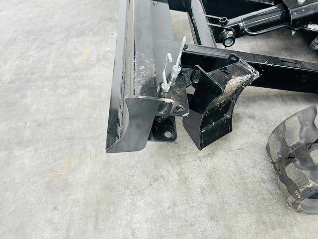 12-2025 - ht20pro - minigraafmachine 2000kg - afbeelding 1 van  19