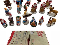 12 doosjes kerstfiguren - afbeelding 8 van  11