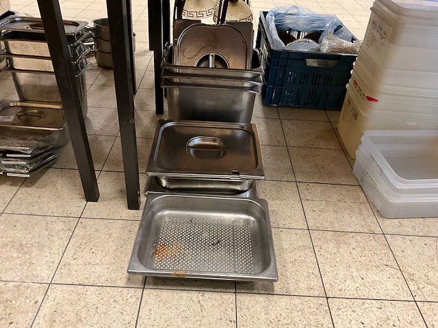 1/2 gn bakken (7x) - afbeelding 1 van  5