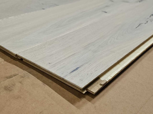 12 m2 parket eiken multiplank - 1092 x 130 x 14 mm - afbeelding 1 van  2
