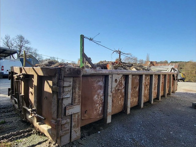 12 m3 container met automatische deur en handmatige zeil - afbeelding 2 van  6