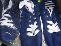 12 paar blauwe veterschoen voor kinderen - afbeelding 1 van  3