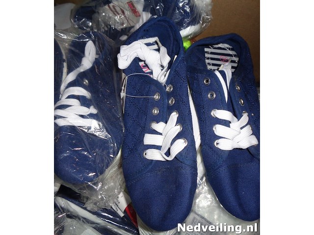 12 paar blauwe veterschoen voor kinderen - afbeelding 3 van  3