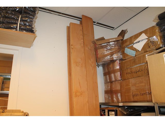 12 planken 21x194x2860 mm. - afbeelding 1 van  3