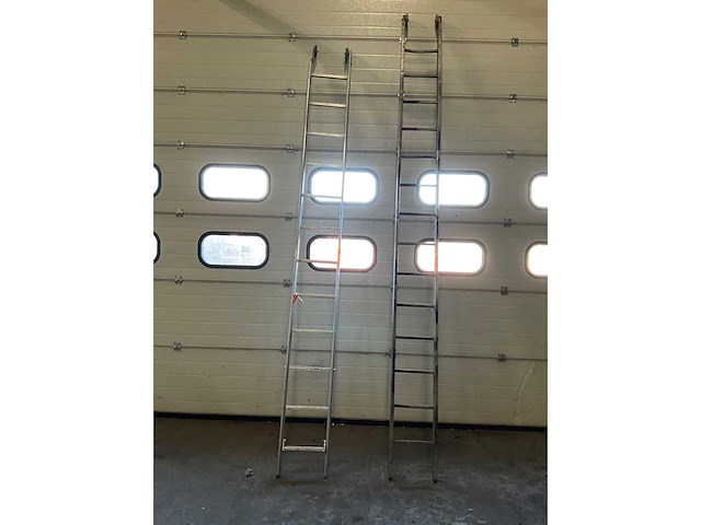 12-trede en 14-trede ladder (2x) - afbeelding 2 van  3