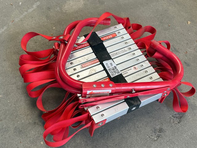 12-treeds noodladder - afbeelding 1 van  4