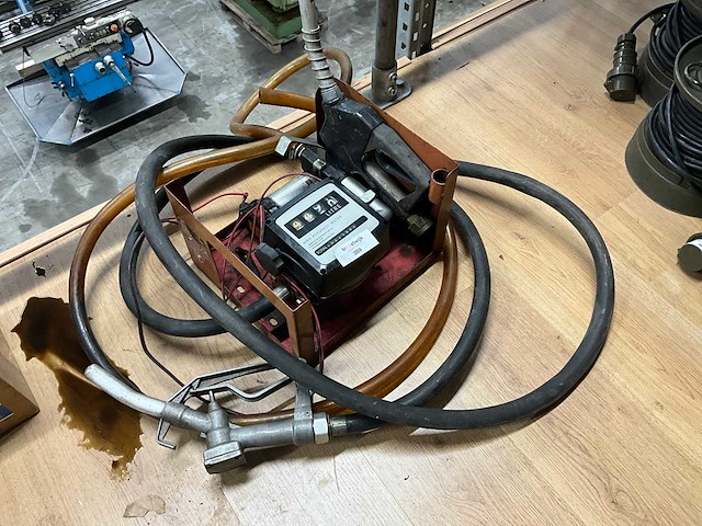 12 v brandstofpomp - afbeelding 1 van  4