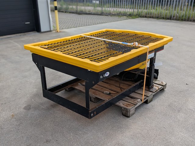 12-volt gedragen zoutstrooier, snowex, sp-3000 - afbeelding 11 van  12