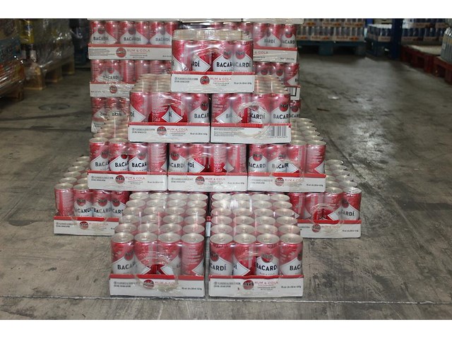 12 x 24 blikken bacardi cola 0,25cl. tht 1-2027. bod inclusief statiegeldwaarde van 43,20 euro. - afbeelding 2 van  3