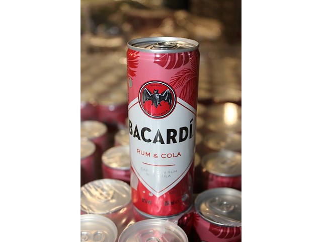 12 x 24 blikken bacardi cola 0,25cl. tht 1-2027. bod inclusief statiegeldwaarde van 43,20 euro. - afbeelding 3 van  3
