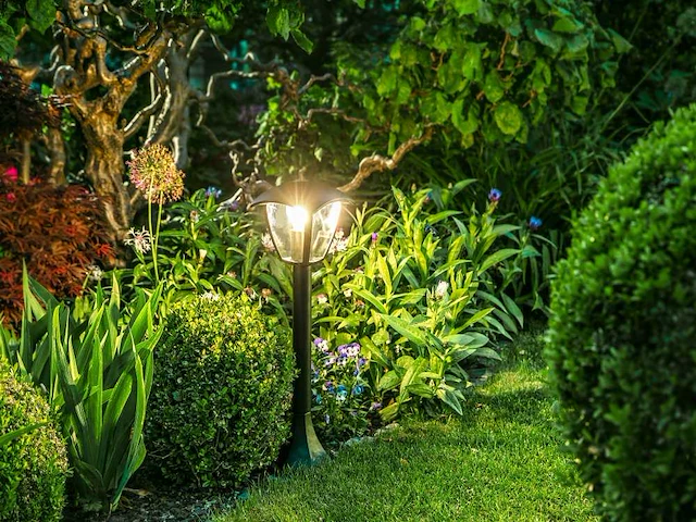 12 x arina 60 buiten lamp zwart - afbeelding 1 van  7