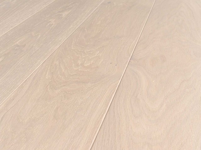 120 m2 parket eiken xl mutliplank - 2200 x 207 x 14 mm - afbeelding 1 van  4