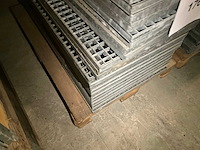 120x60 cm stalen roostervloer (31x) - afbeelding 3 van  4
