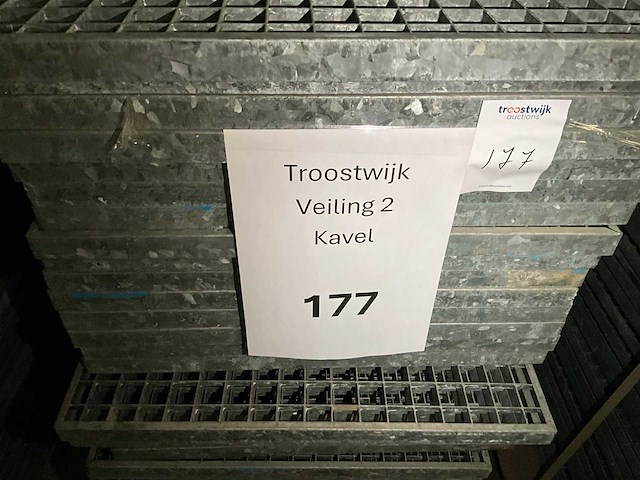 120x60 cm stalen roostervloer (35x) - afbeelding 2 van  4