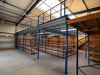 121m2 ssi schäfer vrijstaande entresolvloer v.v. 20m ballustrade , palletopzetplaats, ledarmaturen bouwjaar 2018 - afbeelding 1 van  13