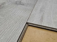 122 m2 laminaat plank - 1383 x 193 x 8 mm - afbeelding 2 van  3