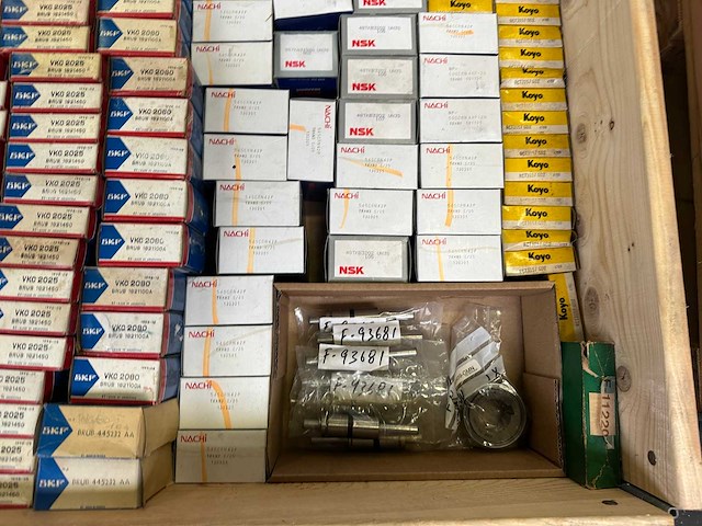 123 kg net bearings from skf, ina, snr, nsk, rhp, koyo and others - afbeelding 5 van  9