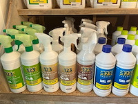 123 products kampeer schoonmaakmiddelen - afbeelding 7 van  8