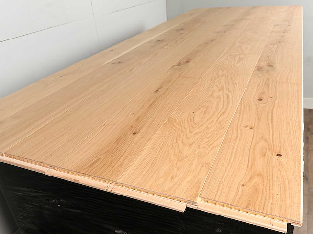 124 m2 parket eiken xl mutliplank - 2420 x 151 x 15 mm - afbeelding 3 van  4