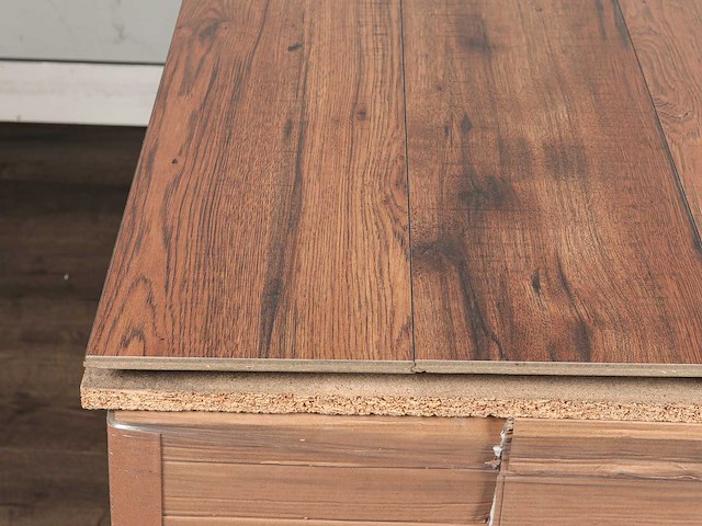 125 m2 laminaat plank watervast - 1383 x 193 x 10 mm - afbeelding 2 van  4