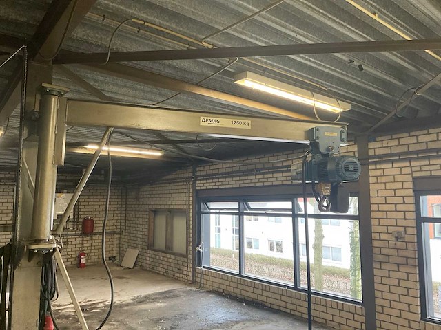 1250 kg elektrische kettingtakel - afbeelding 4 van  10