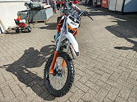 125cc - crossmotor - afbeelding 11 van  14