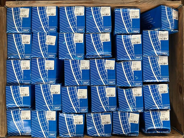 127 kg net automotive bearings from skf - afbeelding 1 van  2